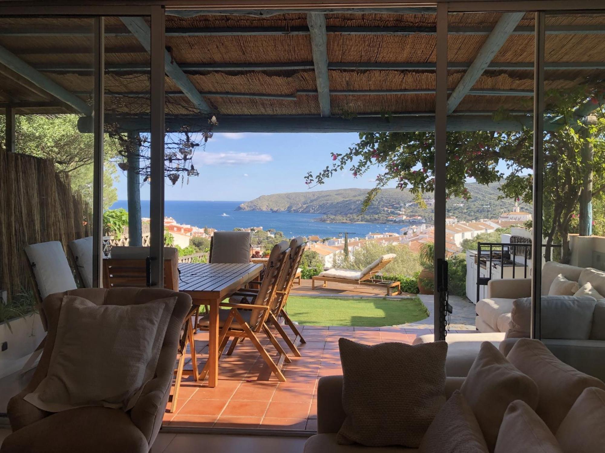 Stunning Views Over Cadaques Exterior photo